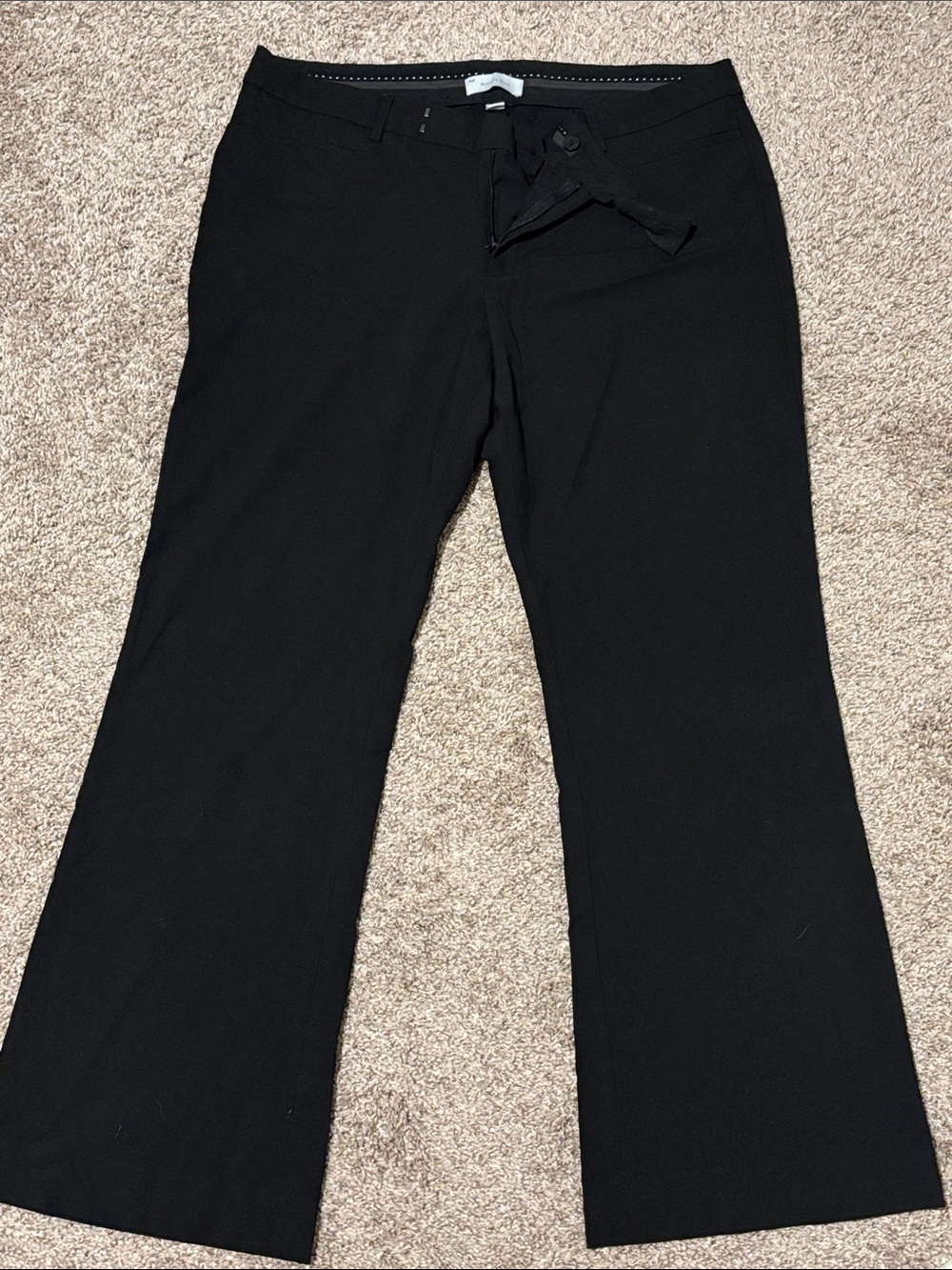 GAP Modern Mid rise Bootcut Black Women's Slacks